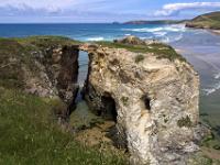 Felsbrücke und Strand bei Perranporth